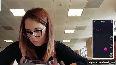 CONTROLL MY massager IN THE college LIBRARY ! Western guy & Mia Natalia Vlogs
