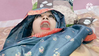 Father-in-law fucked his daughter-in-law in the washroom - Hindi