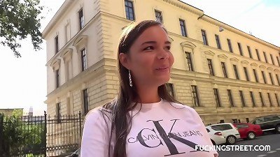 The search led to a satisfying sexual encounter with a curvy brunette