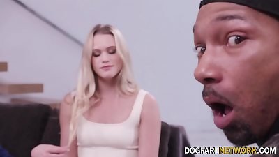 Yoga instructor Chloe Rose Gets opened up Out By two ebony pricks
