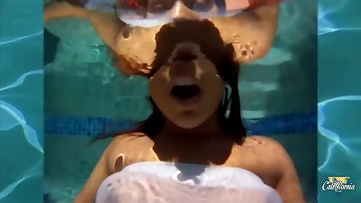 Jynx maze va toujours plus loin pour m'exciter et que je l'encule