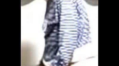 My friend's wife came over. (5)