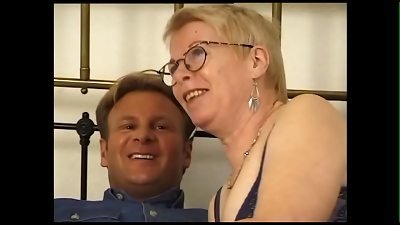 prior teacher now makes inexperienced videos