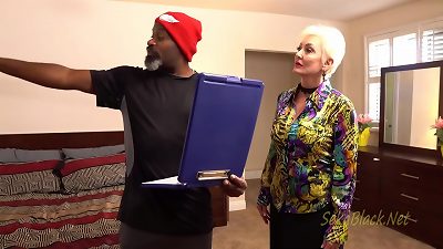 Seka and the multiracial Construction Foreman.