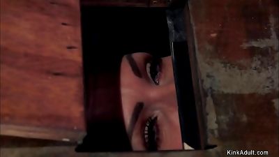 ample globes milf in 3some instructing