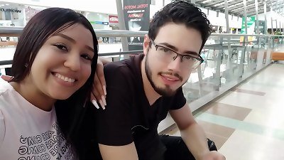 nail keli on hotel Miami united states de hace large ass AND bug melons