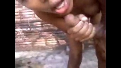 Naughty favela girl enjoys amateur prostitution, targeting passionate amateurs