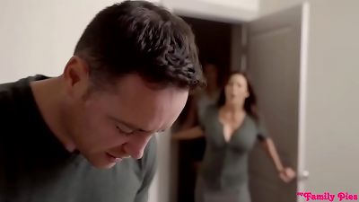 tearing up my stepmother and my stepsister