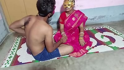 Desi xxx fucking newly Married Bengali Bhabhi in Her building