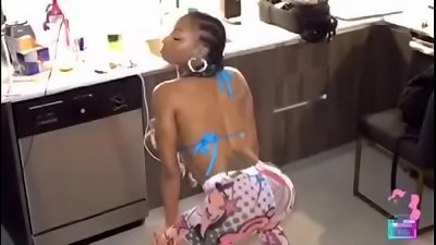 Sarai Minx - Pussy,Weed and Dusse (P.W.D.) song coming shortly