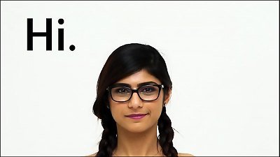 Watch Mia Khalifa's intimate close-up video on her attractive Arab physique