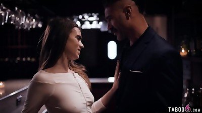 teen waitress Jill Kassidy seduced her married manager Charles Dera