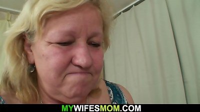wife caught him nailing her enormous old mummy