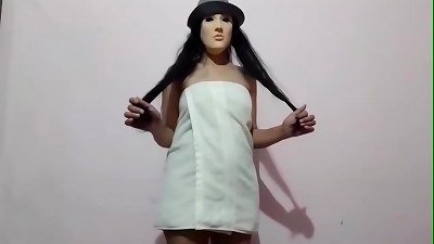 Nikki cool school party girl