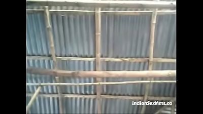 Desi girlfriend With juicy massive boobs throated &lpar;new&rpar;