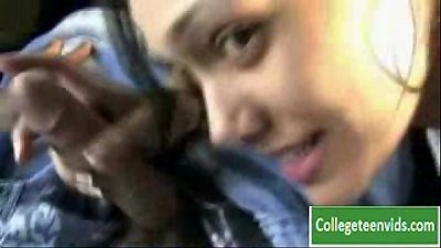 doll gives lucky guy a oral job in the car