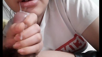 Filipina girlfriend performs oral sex on his partner's penis