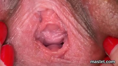 Foxy czech teen gapes her tight twat to the off the hook