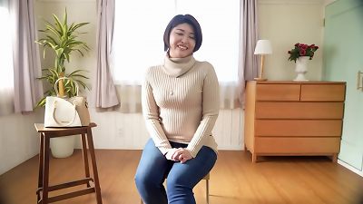 Married woman Miki Akai's first shoot with commentary
