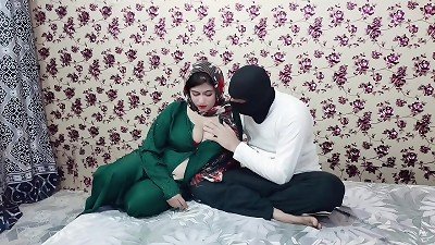 Muslim milf jizz on thick bra-stuffers after fellatios blowing man meat of her professor