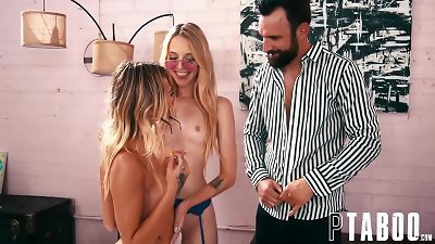 Cum-Swap lovelies Chloe Temple, Lily Larimar