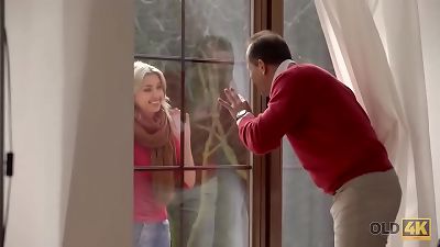 OLD4K. doll was lost in the city but senior stud saves her and fucks