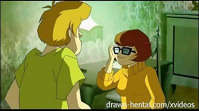 Velma enjoys anal sex in Scooby-Doo hentai video
