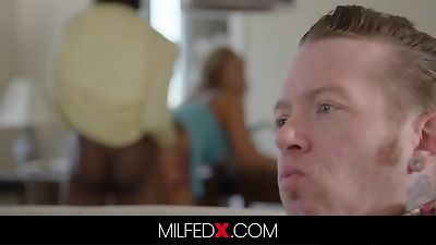 buxomy mother Lolly Dames bangs Her Hubby's buddy While He observes The Game