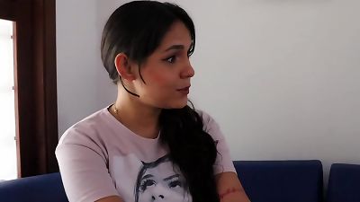 casting of a stunning woman with sexual addiction problem