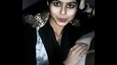 uber-cute delhi chick first hook-up Neetu