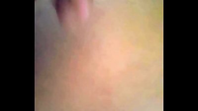 Mi esposa en tanga roja