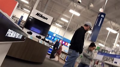 Spying on a adorable culo Part three