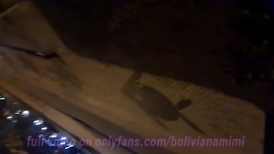 Aventura na causada na praia... transando atr&aacute;s do quiosque.... movie  completo no meu onlyfans.com/bolivianamimi  e no meu grupo vip de zap e telegram  11975740713