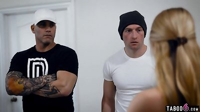 crew owners wifey Sarah Vandella pulverized by juiced up athlete