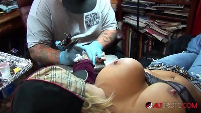 Shyla Stylez gets inked while fondling her breasts