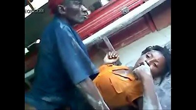 The old man still has power in sex thanks to his young girlfriend